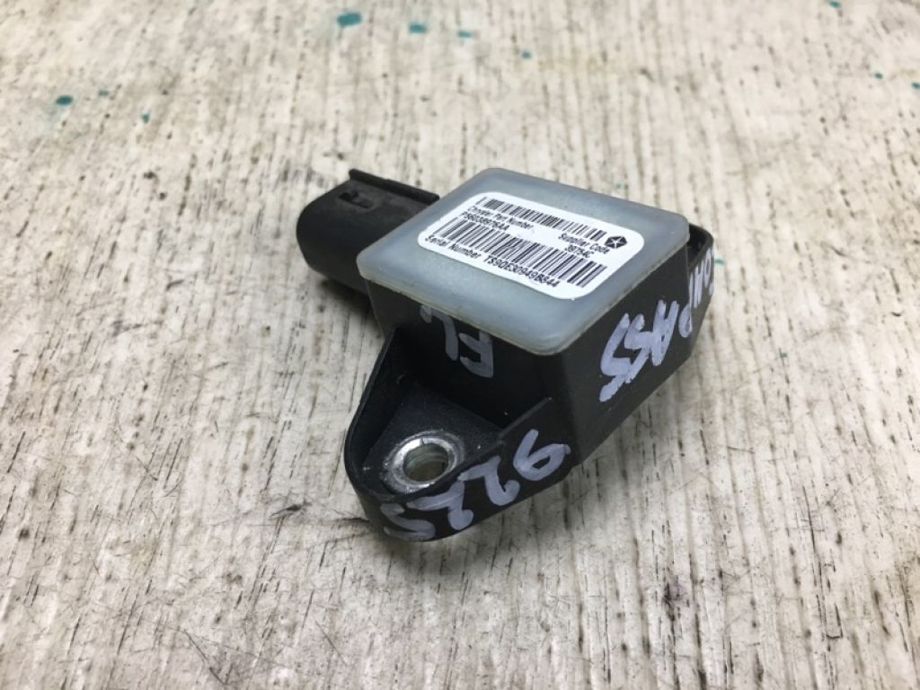 56038976AA | Датчик удара JEEP COMPASS 06-16 - Фото 3