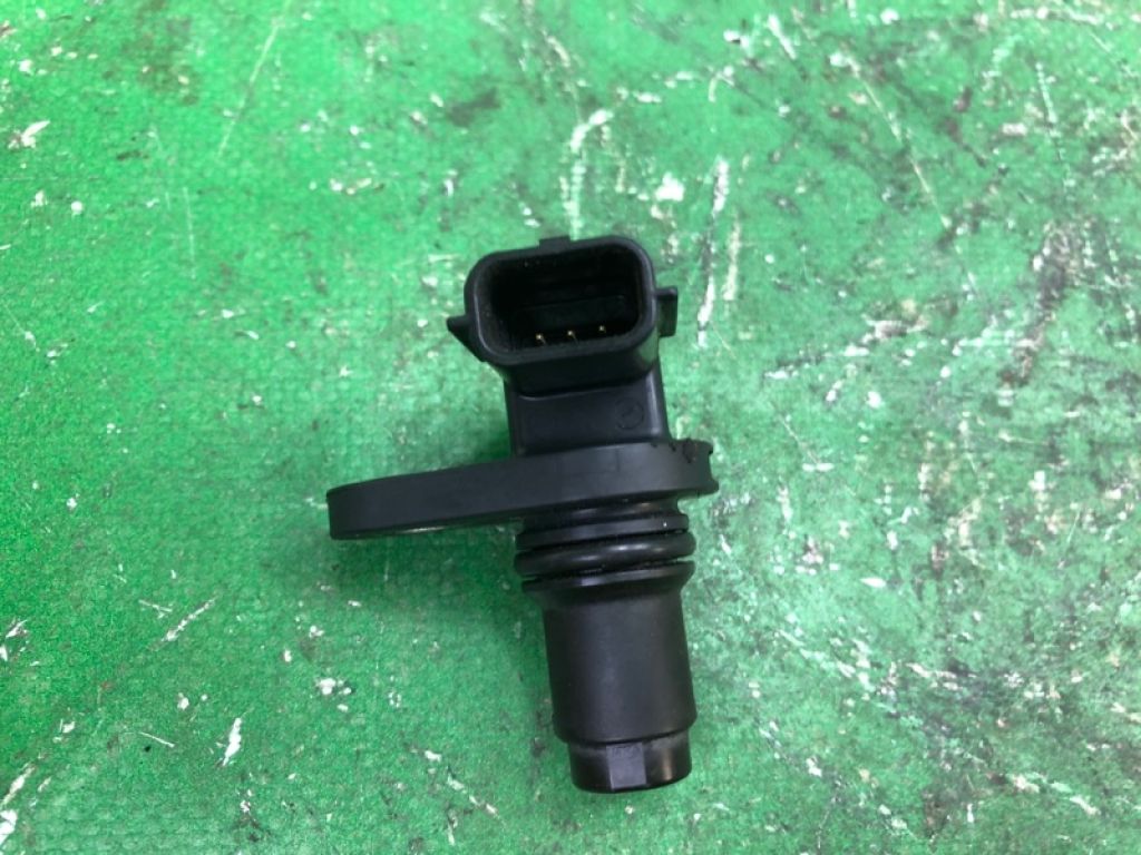 23731-1KC1A | Датчик положения распредвала NISSAN JUKE 10-19 - Фото 2
