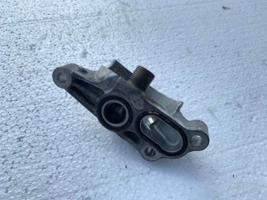 15310-R40-A00 | Кронштейн масляного фильтра HONDA ACCORD USA 07-12 - Фото 3