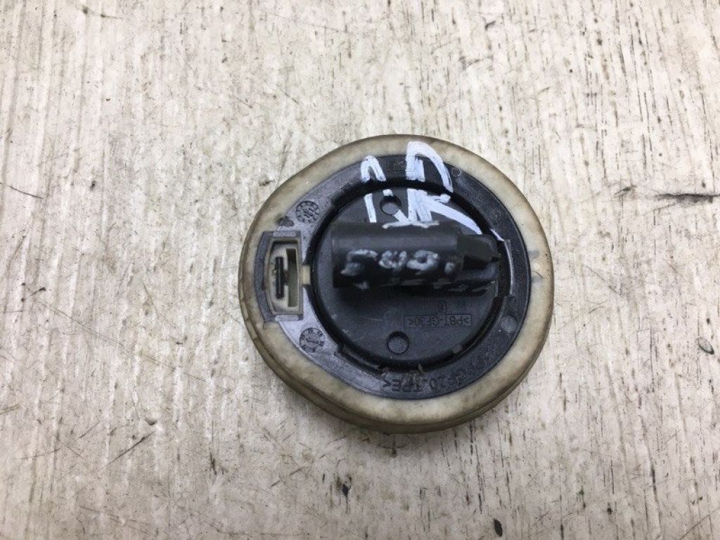 5K0 959 354 | Датчик удару VOLKSWAGEN JETTA USA 10-17