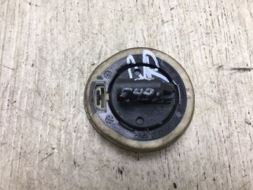 Датчик удару VOLKSWAGEN JETTA USA 10-17
