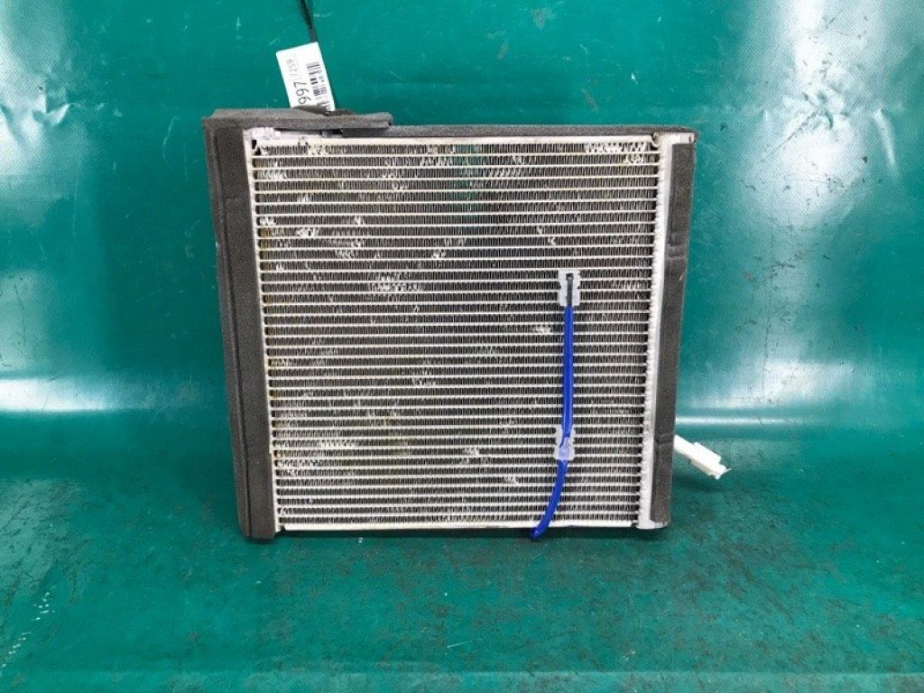 88501-47090 | Випарник кондиціонера TOYOTA PRIUS 16-