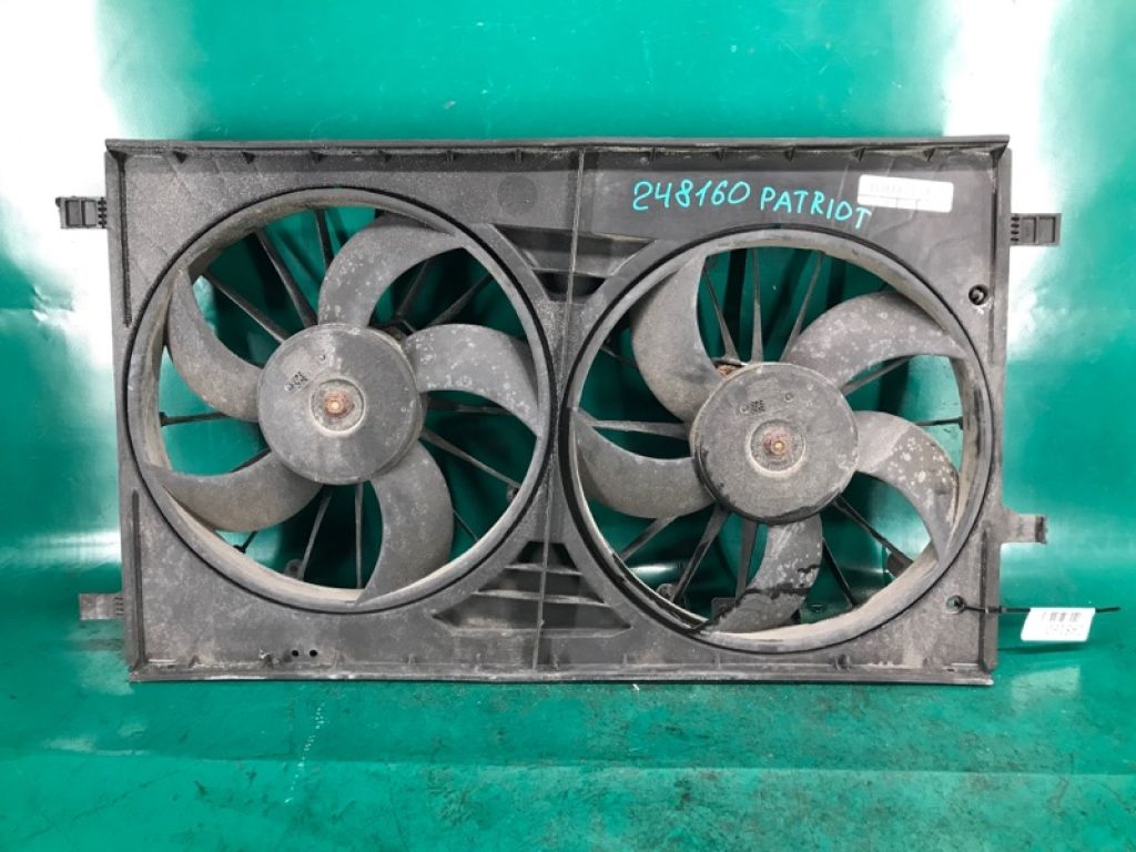 68031872AA | Дифузор вентилятора основного радіатора JEEP PATRIOT 10-17