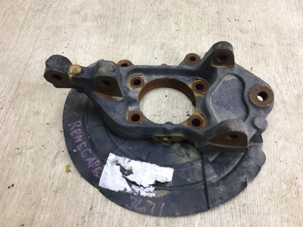 68246624AA | Цапфа задн. лев. JEEP RENEGADE (BU) 14-