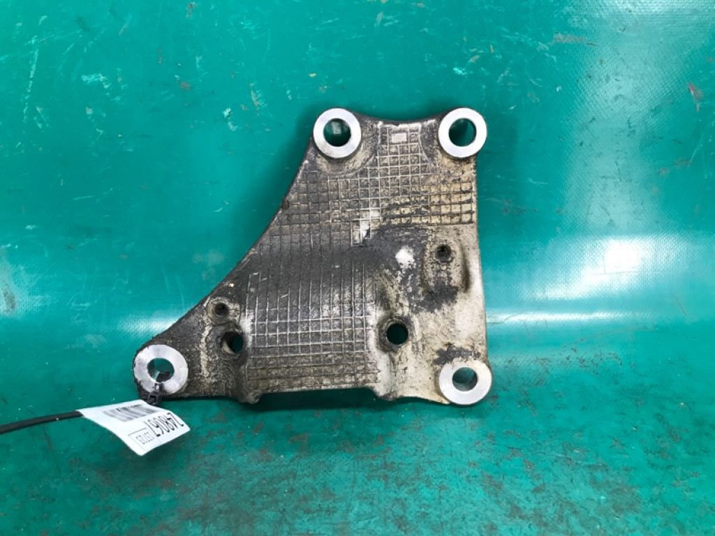 50690-STK-A00 | Кронштейн двигателя задн. прав. ACURA RDX 06-12