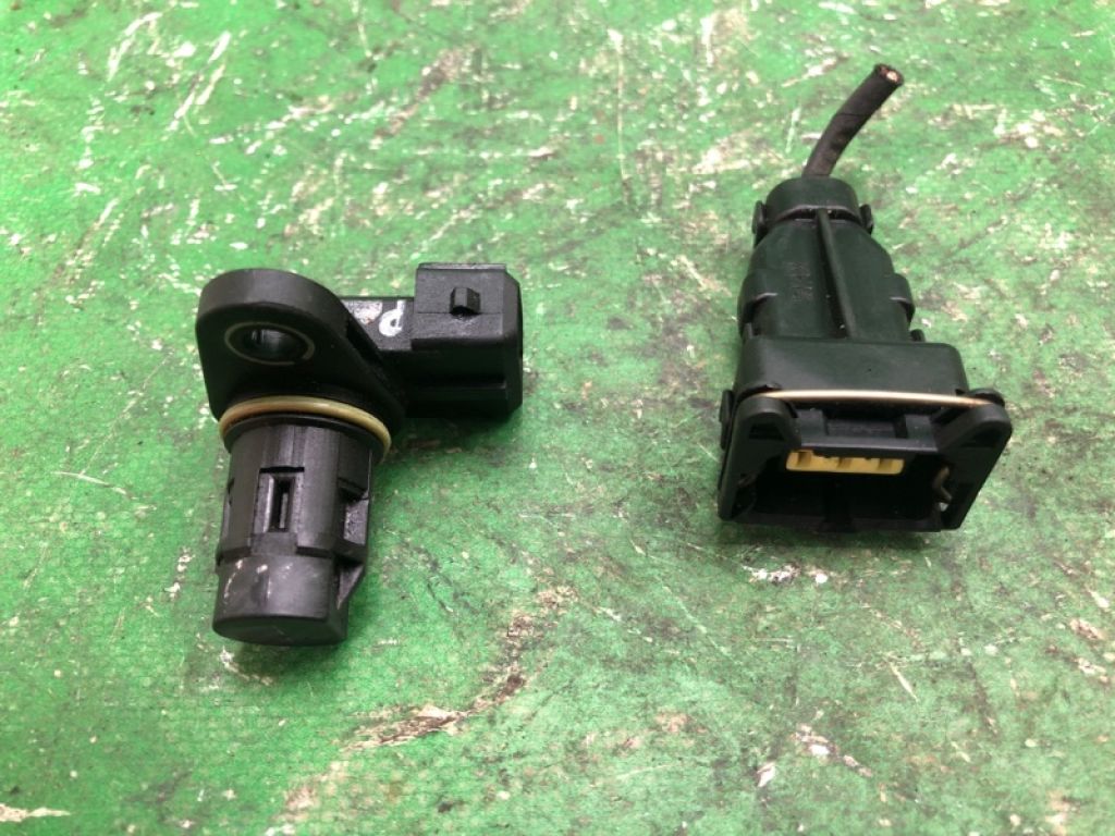 39350-23910 | Датчик положення распредвала HYUNDAI ELANTRA HD 06-11