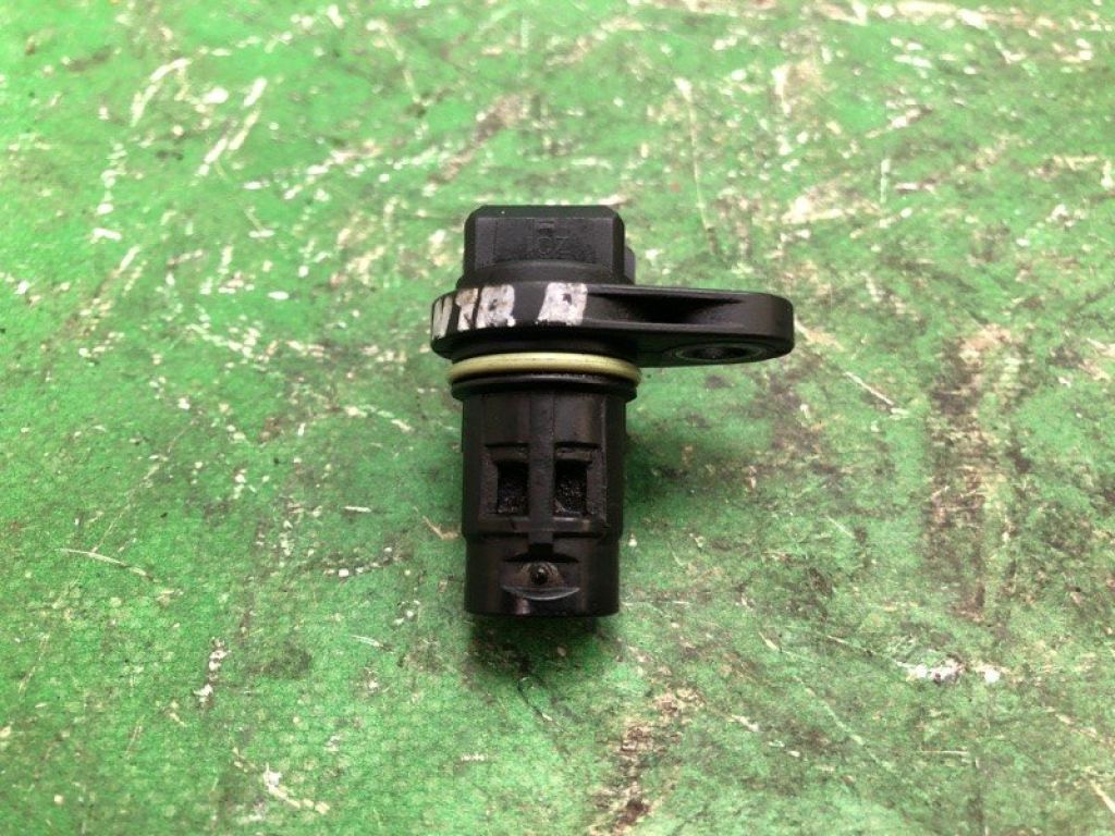 39350-23700 | Датчик положення распредвала HYUNDAI ELANTRA MD 10-15