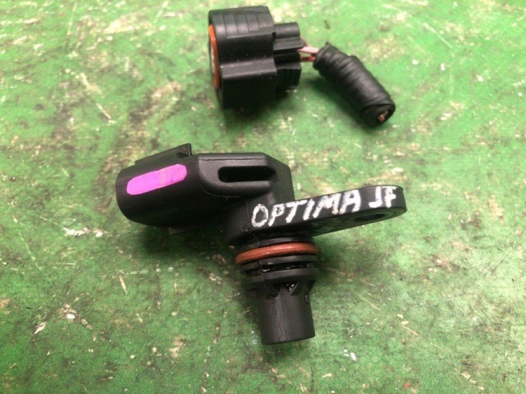 39350-2G000 | Датчик положения распредвала KIA OPTIMA JF 15-20