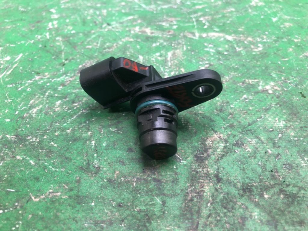 39350-25010 | Датчик положення распредвала KIA FORTE/CERATO TD 08-13