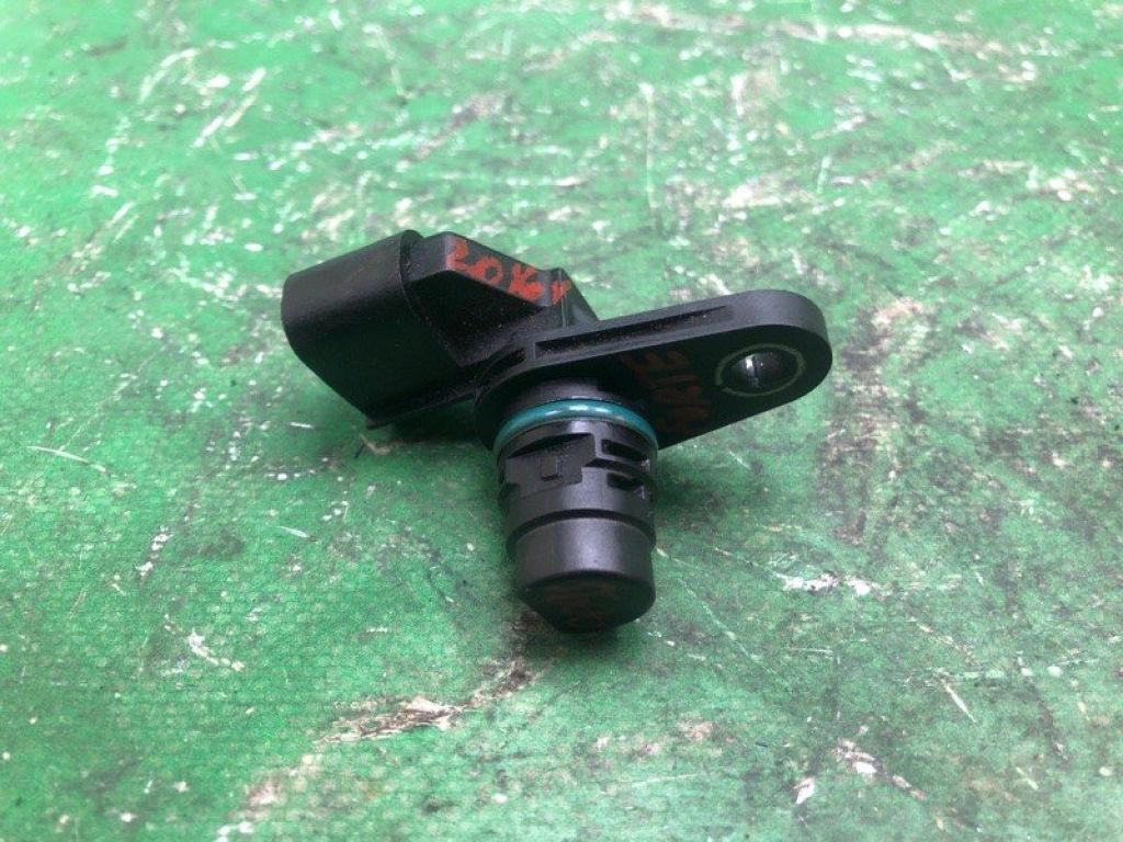 39350-25010 | Датчик положения распредвала KIA FORTE/CERATO TD 08-13