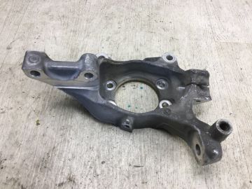 Кулак поворотный передн. лев. NISSAN ALTIMA L33 12-18