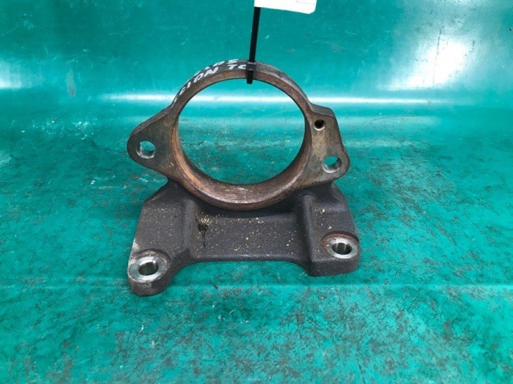 43457-28020 | Кронштейн проміжного валу SCION TC 04-10