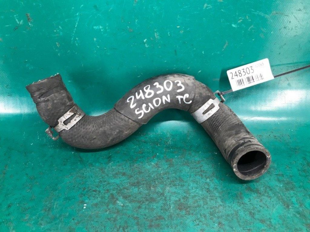 16572-28040 | Патрубок системы охлаждения SCION TC 04-10