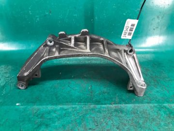 Кронштейн КПП ACURA CL 97-03