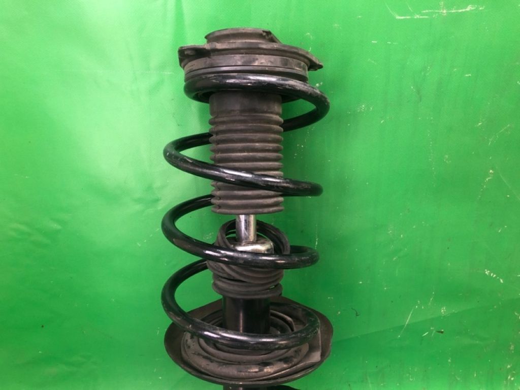 E4302-1KC2A | Амортизатор передн. прав. NISSAN JUKE 10-19 - Фото 3