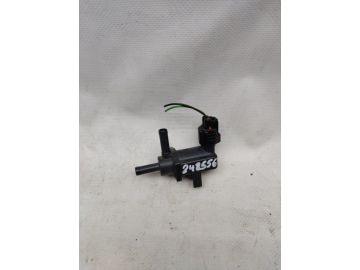 Клапан электромагнитный (вакуумный) LEXUS RX300/330/350/400 03-09