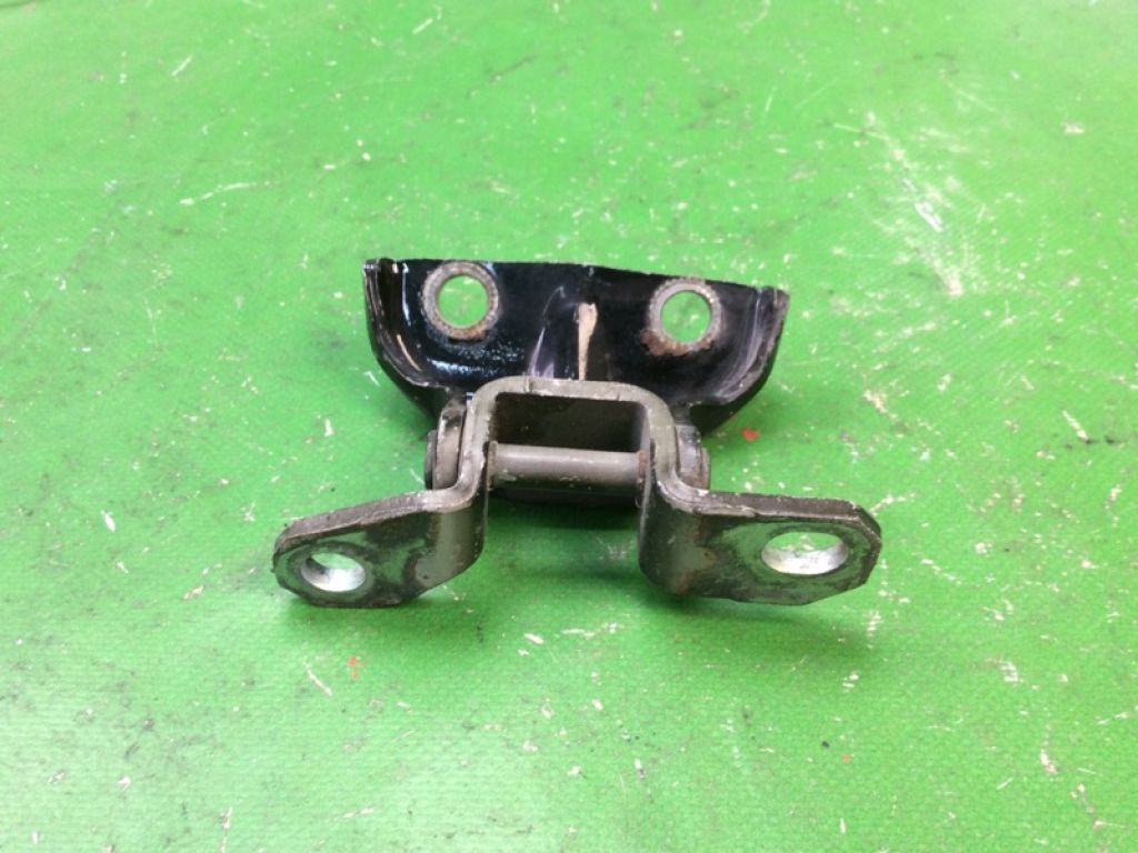 79420-2D000 | Петля двери верхняя задн. прав. KIA FORTE/CERATO TD 08-13