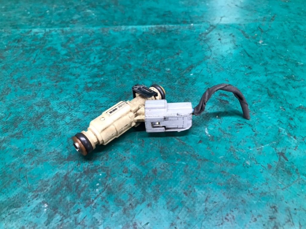35310-2G100 | Форсунка топливная KIA FORTE/CERATO TD 08-13