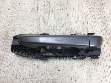 Ручка двери наружная задн. лев. PORSCHE CAYENNE 10-18