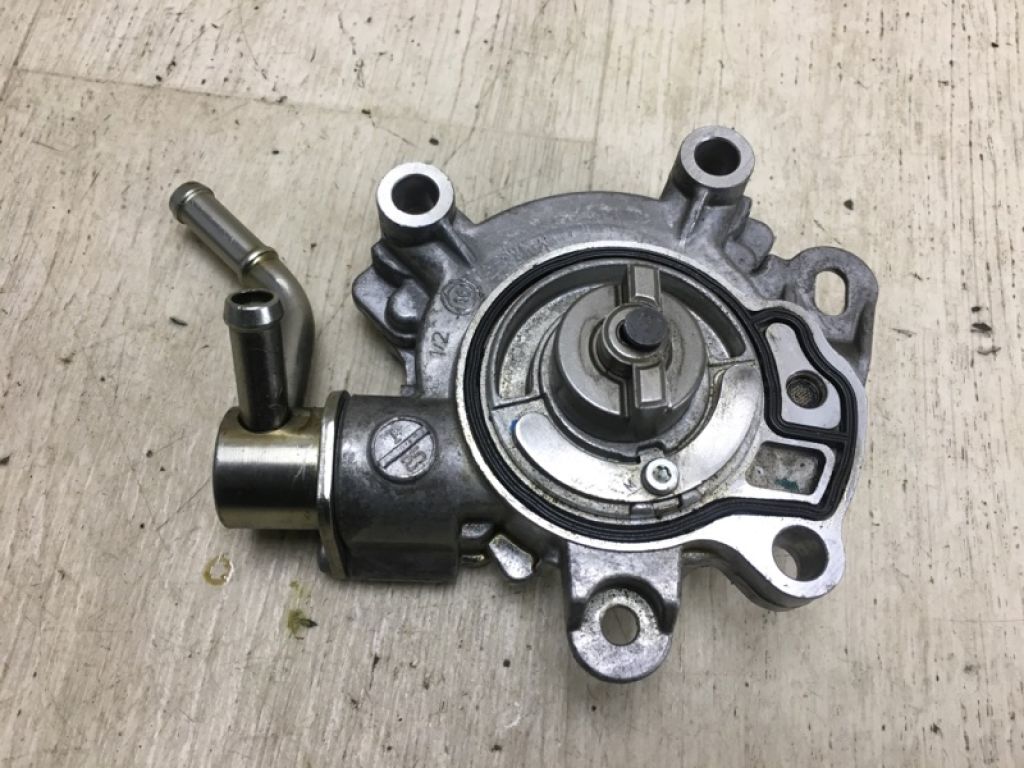 P54G-18-G00 | Вакуумний насос MAZDA 3 BM 13-19