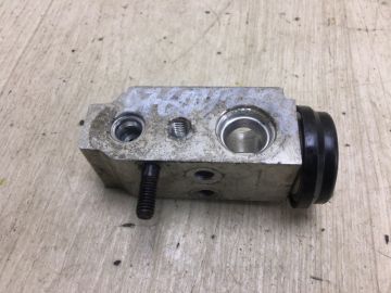 Клапан кондиціонера KIA FORTE/CERATO TD 08-13
