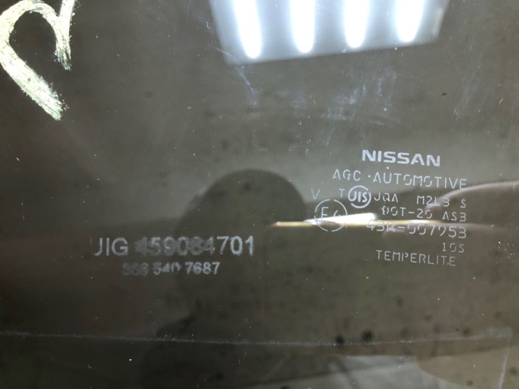 82301-1KA1A | Скло дверей задн. лів. NISSAN JUKE 10-19 - Фото 2