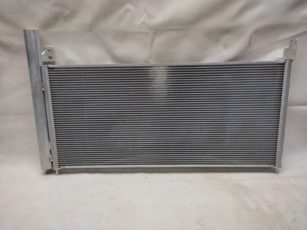 88460-47150 | Радиатор кондиционера LEXUS CT200 17- - Фото 2