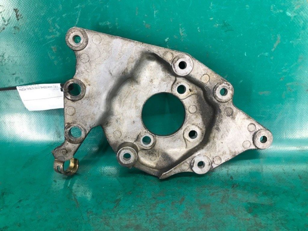 EC07-32-603 | Кронштейн насоса ГУР MAZDA TRIBUTE 00-07 - Фото 3