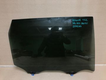 Стекло двери задн. прав. NISSAN X-TRAIL/ROGUE T32 13-20