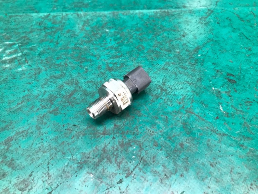 499000-8450 | Датчик давления топлива ACURA MDX (YD3) 13-21