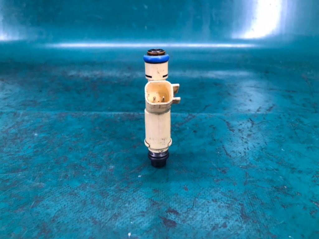 AJ03-13-250 | Форсунка паливна MAZDA TRIBUTE 00-07 - Фото 3