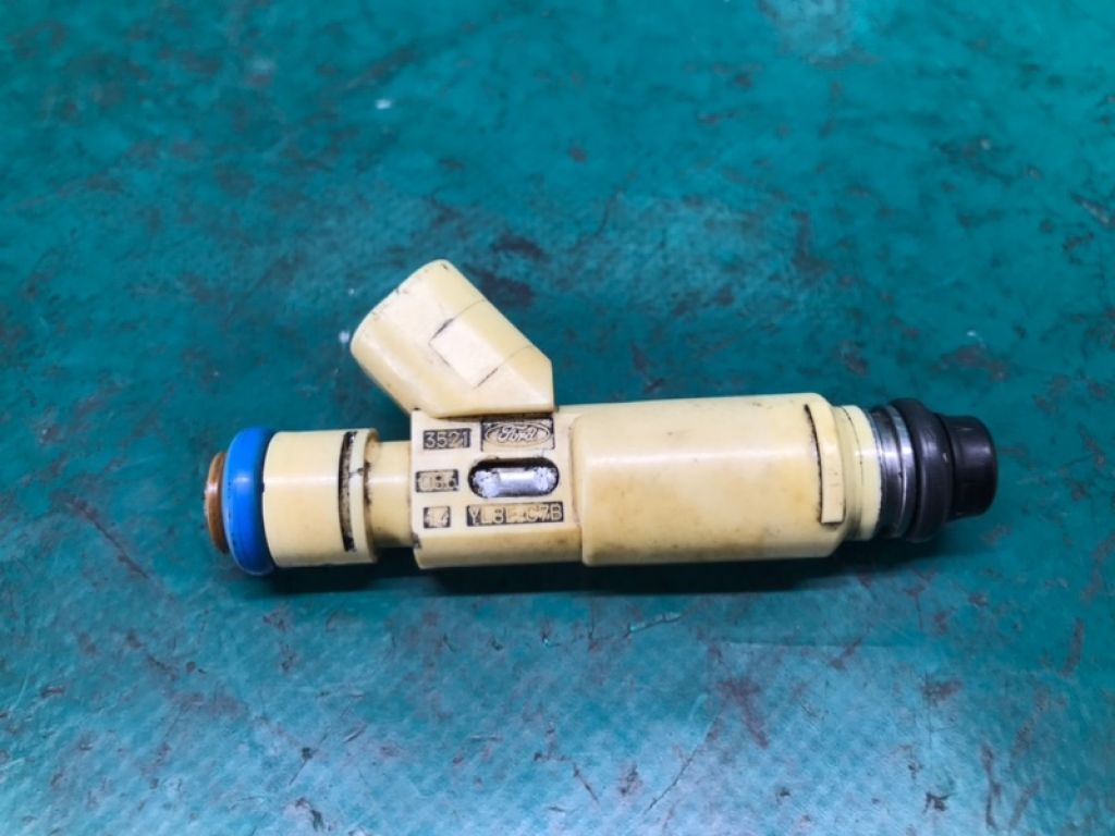 AJ03-13-250 | Форсунка паливна MAZDA TRIBUTE 00-07 - Фото 7