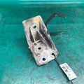 EC05-39-020E | Кронштейн двигуна MAZDA TRIBUTE 00-07