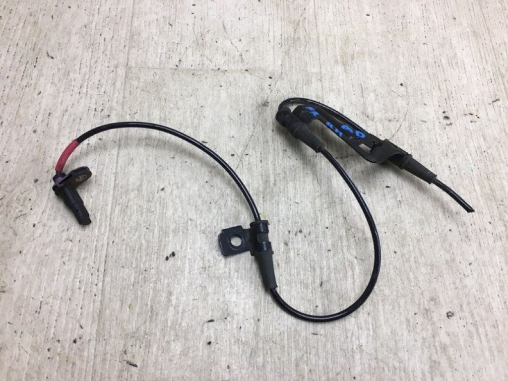 59830-F3300 | Датчик ABS передн. прав. HYUNDAI ELANTRA AD 16-