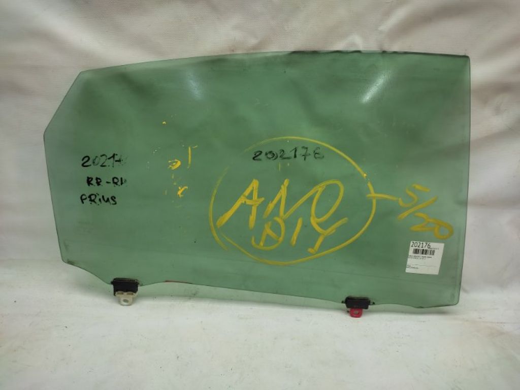 68103-47050 | Скло дверей задн. прав. TOYOTA PRIUS - 30 09-17
