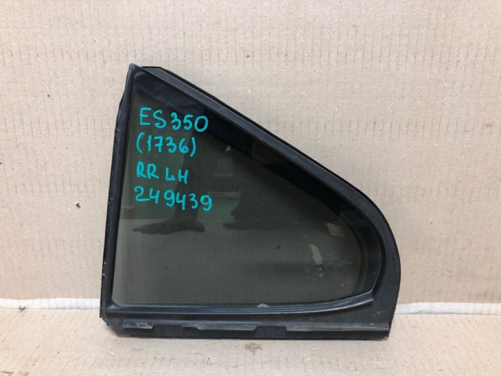 68124-33070 | Стекло двери глухое задн. лев. LEXUS ES350 06-12