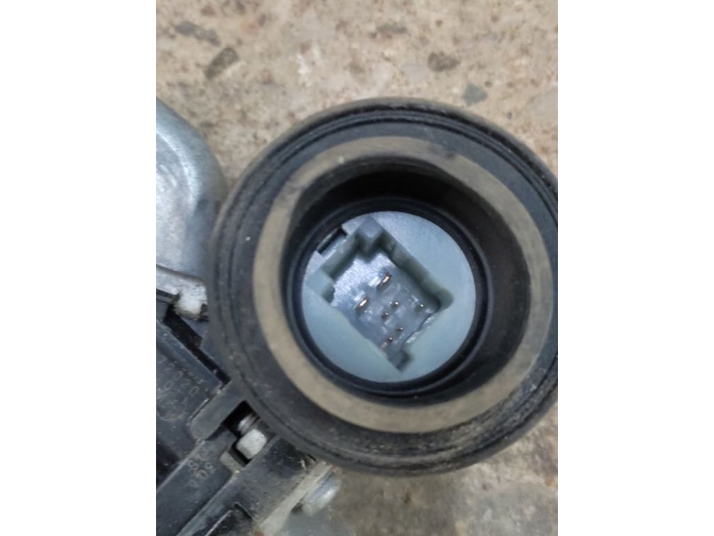 69801-52070 | Стеклоподъемник задн. прав. TOYOTA PRIUS - 30 09-17 - Фото 3