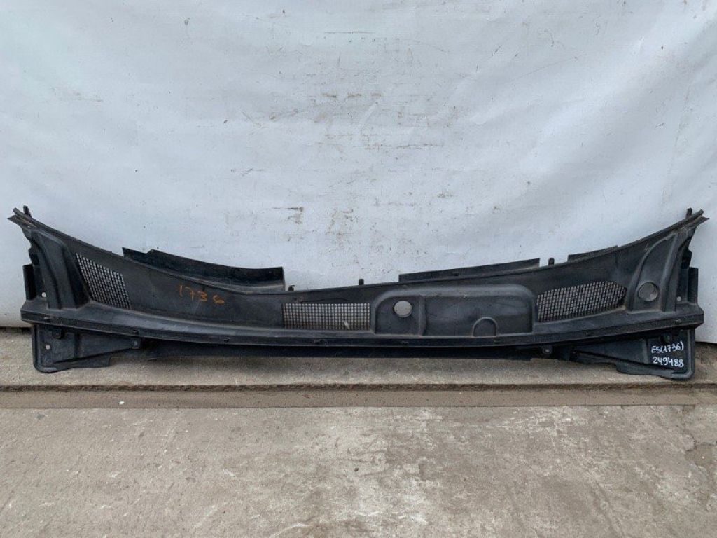 55708-33120 | Пластик под лобовое стекло / Жабо LEXUS ES350 06-12
