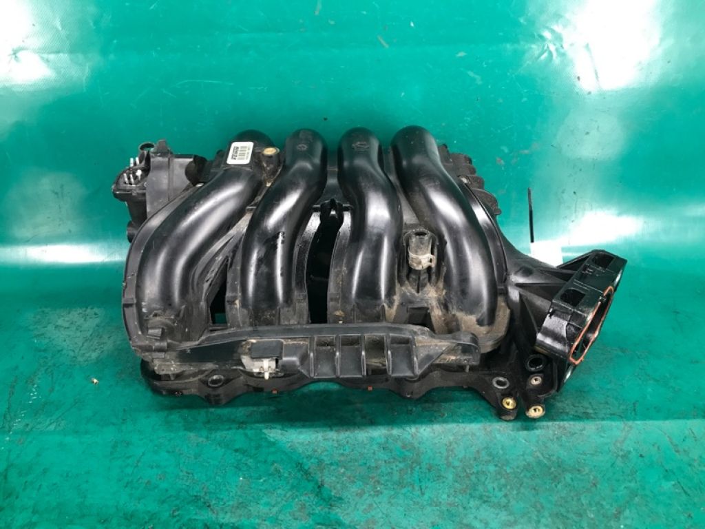 17100-RNA-A00 | Колектор впускний HONDA CIVIC 4D 06-11 - Фото 4