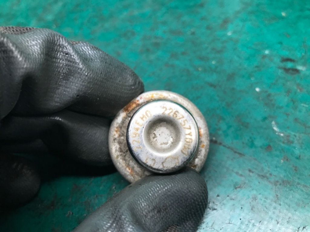 22675-7Y000 | Клапан давления топлива INFINITI QX56 / TITAN / ARMADA 04-16 - Фото 4