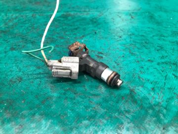 Форсунка паливна INFINITI QX56 / TITAN / ARMADA 04-16
