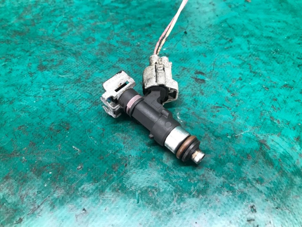 16600-7S000 | Форсунка топливная INFINITI QX56 / TITAN / ARMADA 04-16 - Фото 3