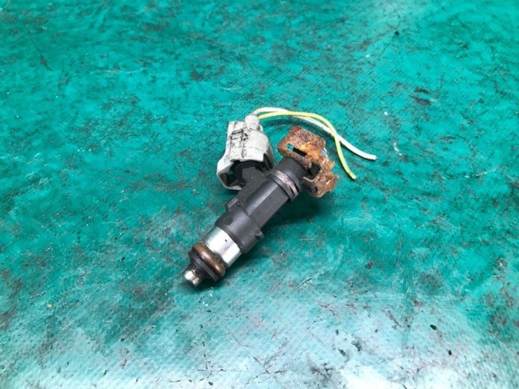 16600-7S000 | Форсунка паливна INFINITI QX56 / TITAN / ARMADA 04-16