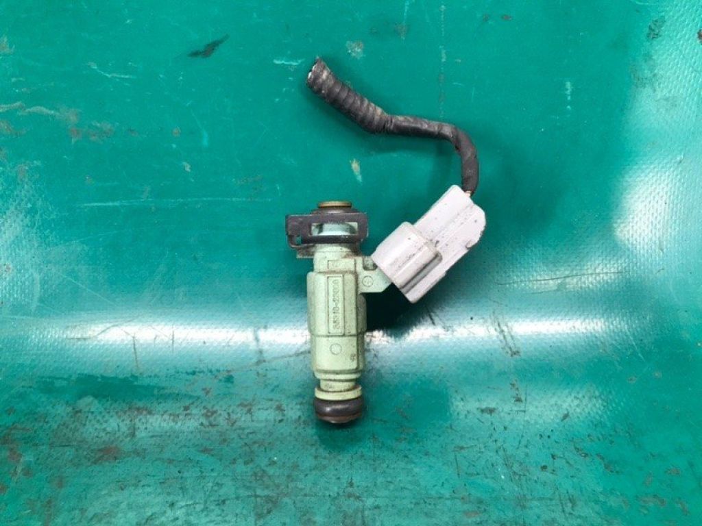 35310-23800 | Форсунка паливна HYUNDAI ELANTRA HD 06-11 - Фото 3