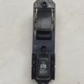MR587946 | Кнопка стеклоподъемника MITSUBISHI ASX / OUTLANDER SPORT 10-21 - Превью 2