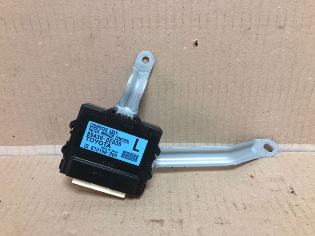 89430-0E030 | Блок управления зеркалами передн. лев. LEXUS RX350/450 09-15