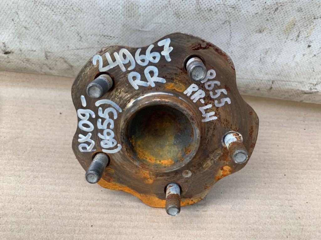 42450-0E020 | Ступица задн. LEXUS RX350/450 09-15