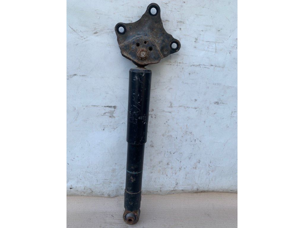 48531-0E020 | Амортизатор задн. лев. LEXUS RX350/450 09-15 - Фото 3