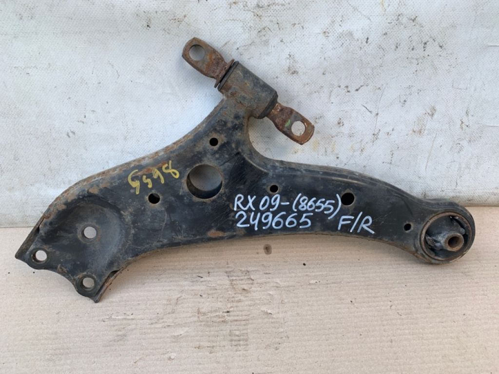 48068-0T011 | Рычаг передней подвески нижний прав. LEXUS RX350/450 09-15