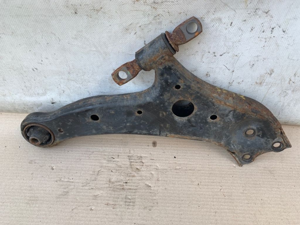 48069-0T011 | Рычаг передней подвески нижний лев. LEXUS RX350/450 09-15 - Фото 4